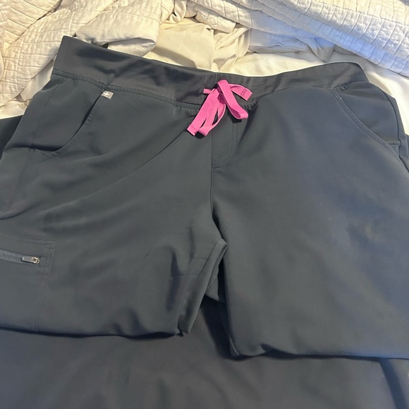 SET! XL Caterina top. XLP joggers. Color is night sky - Picture 2 of 2